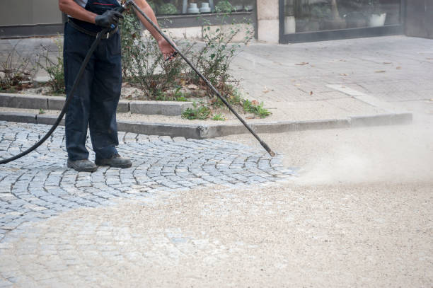 Best Pool Deck Cleaning  in Beaver Falls, PA
